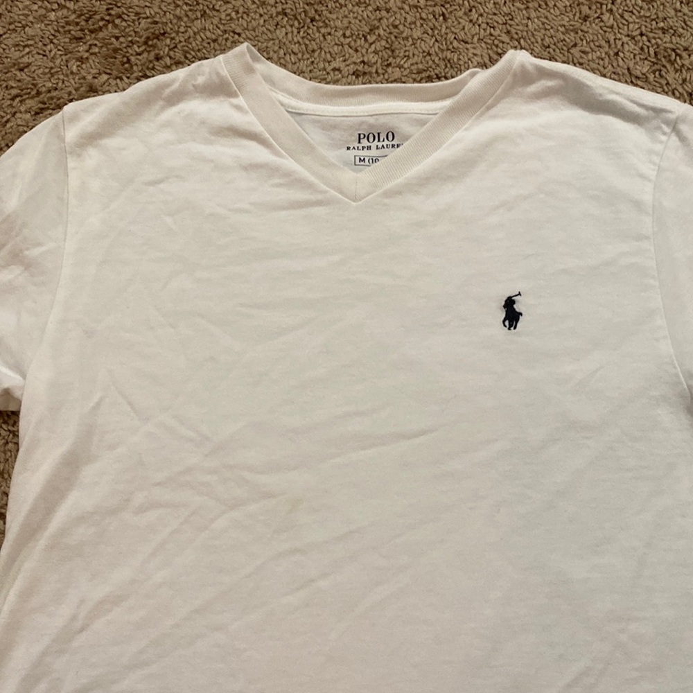 Polo v neck t shirt